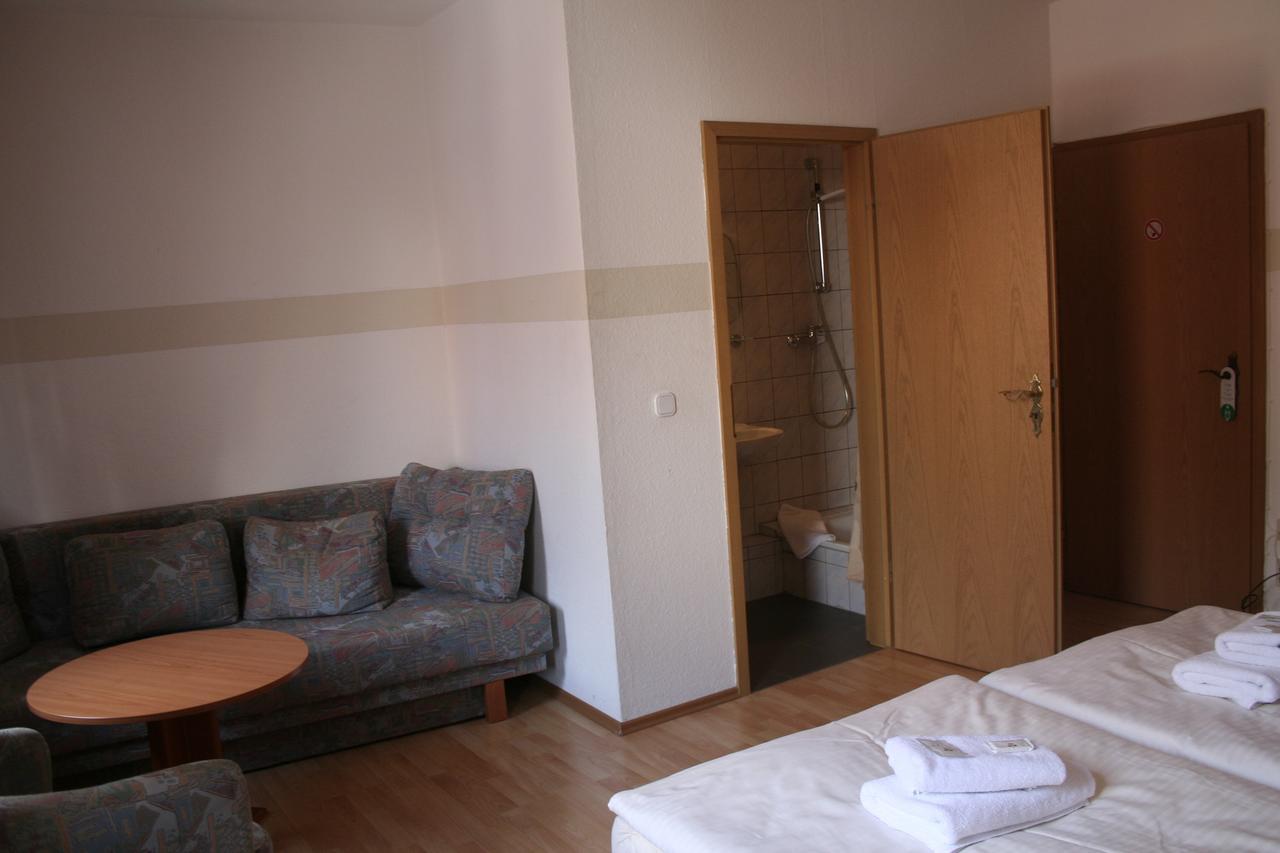 Landgasthof Hotel Rebe Alzey Ngoại thất bức ảnh