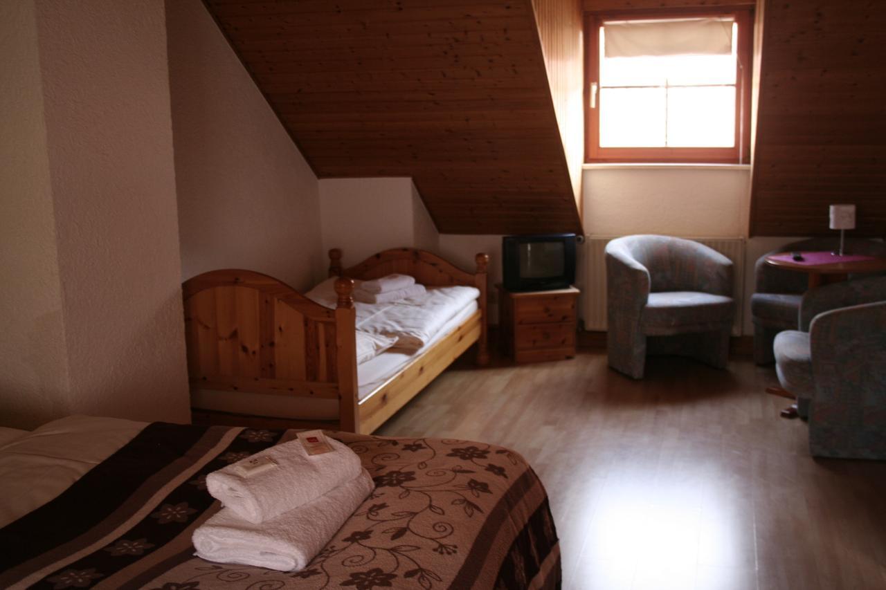 Landgasthof Hotel Rebe Alzey Ngoại thất bức ảnh